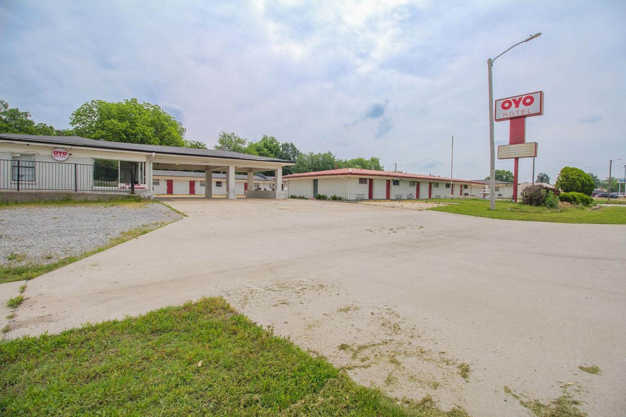 Oyo Hotel Mcalester Ok S Main St Екстер'єр фото