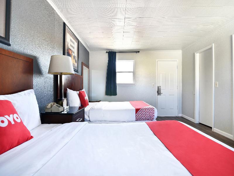 Oyo Hotel Mcalester Ok S Main St Екстер'єр фото